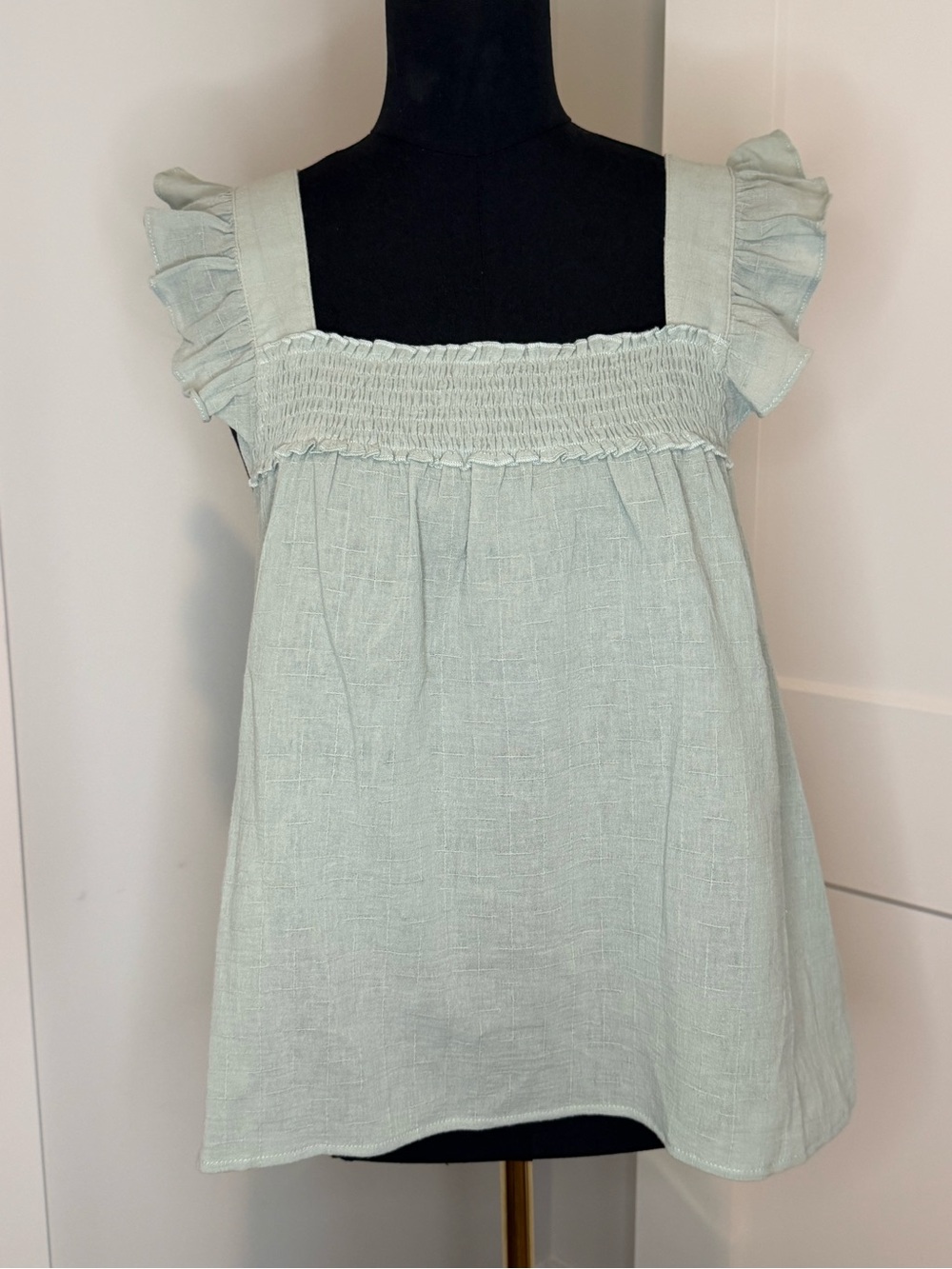 Hem & Thread 100% COTTON Smocked Ruffle Strap Shirt Light Mint